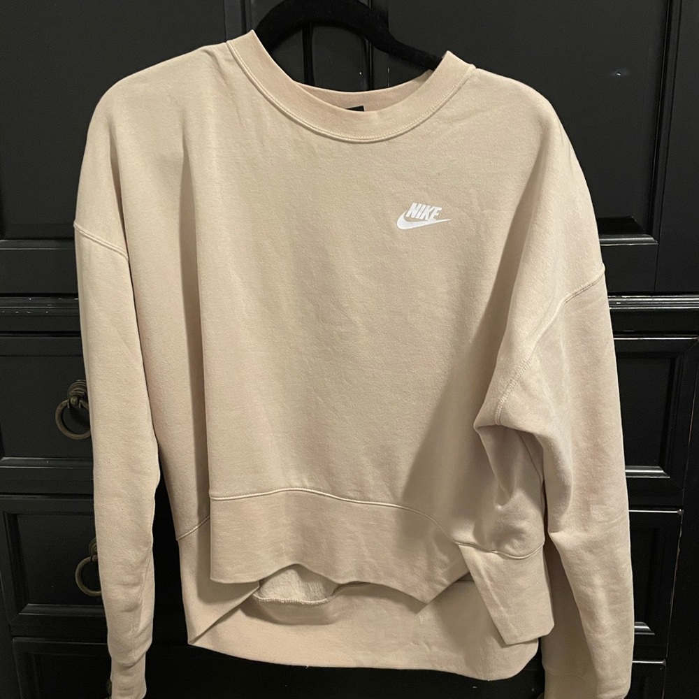Nike sweatshirt